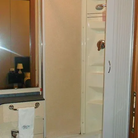 Hotel Suisse 2*