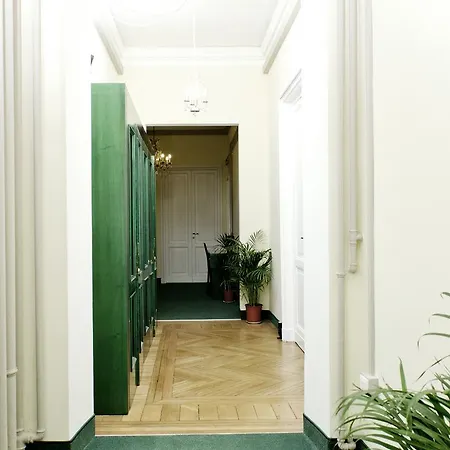 Suisse Hotel 2*